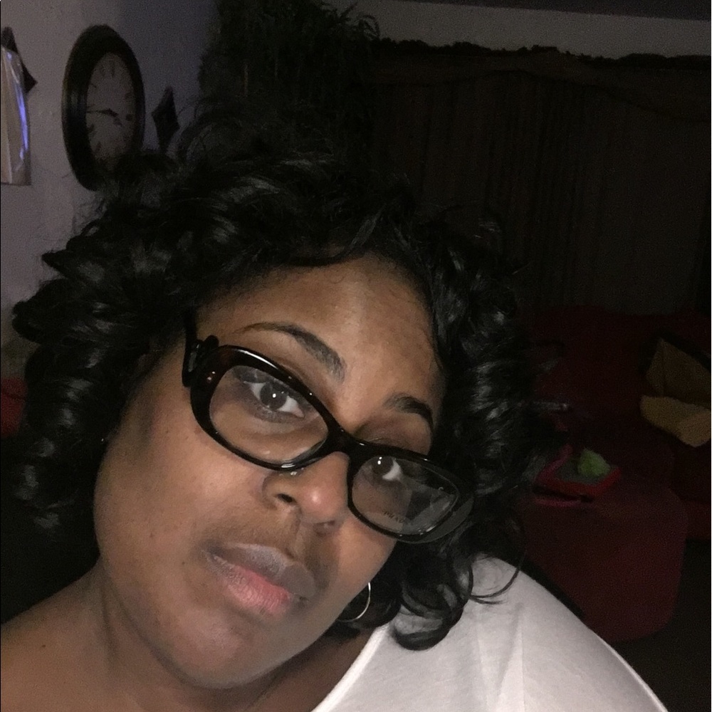 Meet your Posher, Tajuana