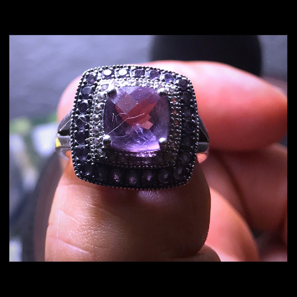 STUNNING GENUINE African Amythst White Zircon Ring