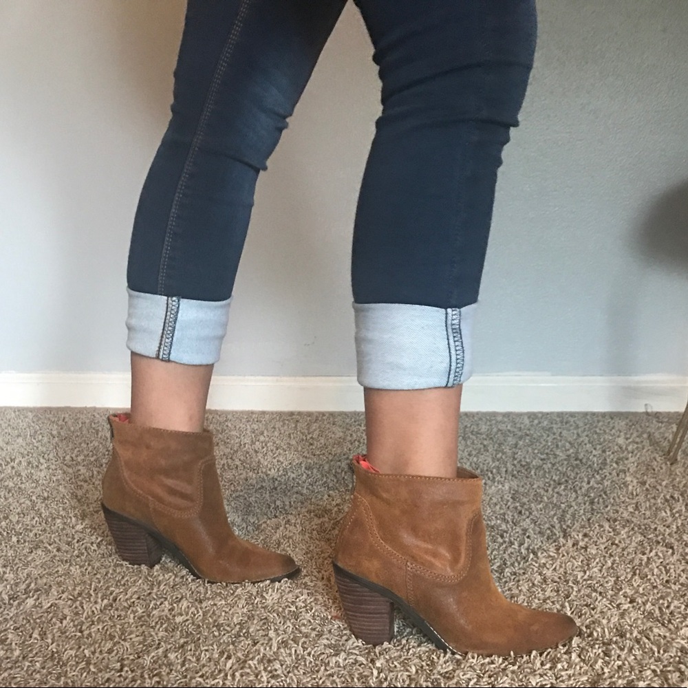 Dolce Vita booties
