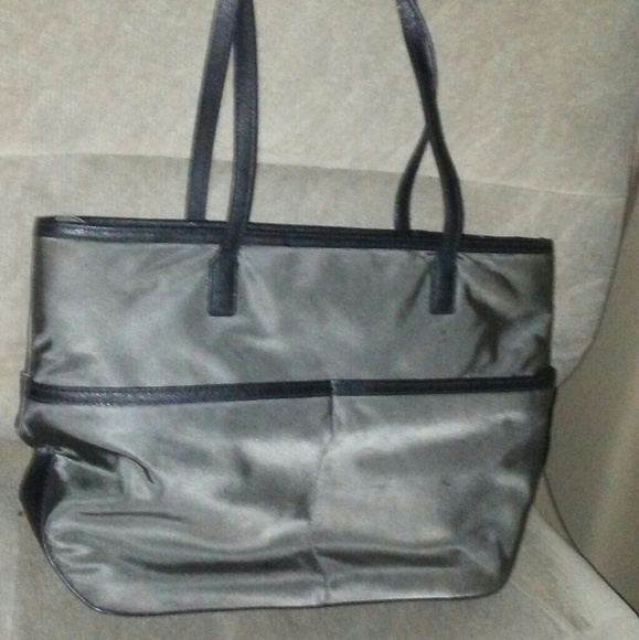 MK purse - Picture 2 of 8