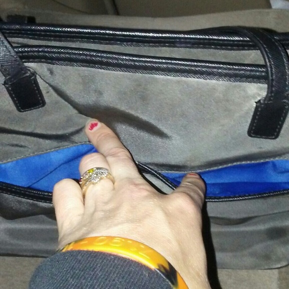 MK purse - Picture 4 of 8