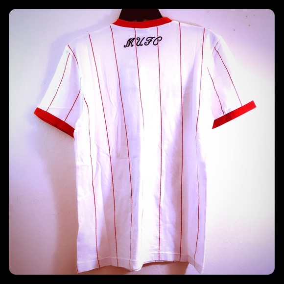 NWT ADIDAS ORIGINALS Manchester United Pin Tee - Picture 4 of 8