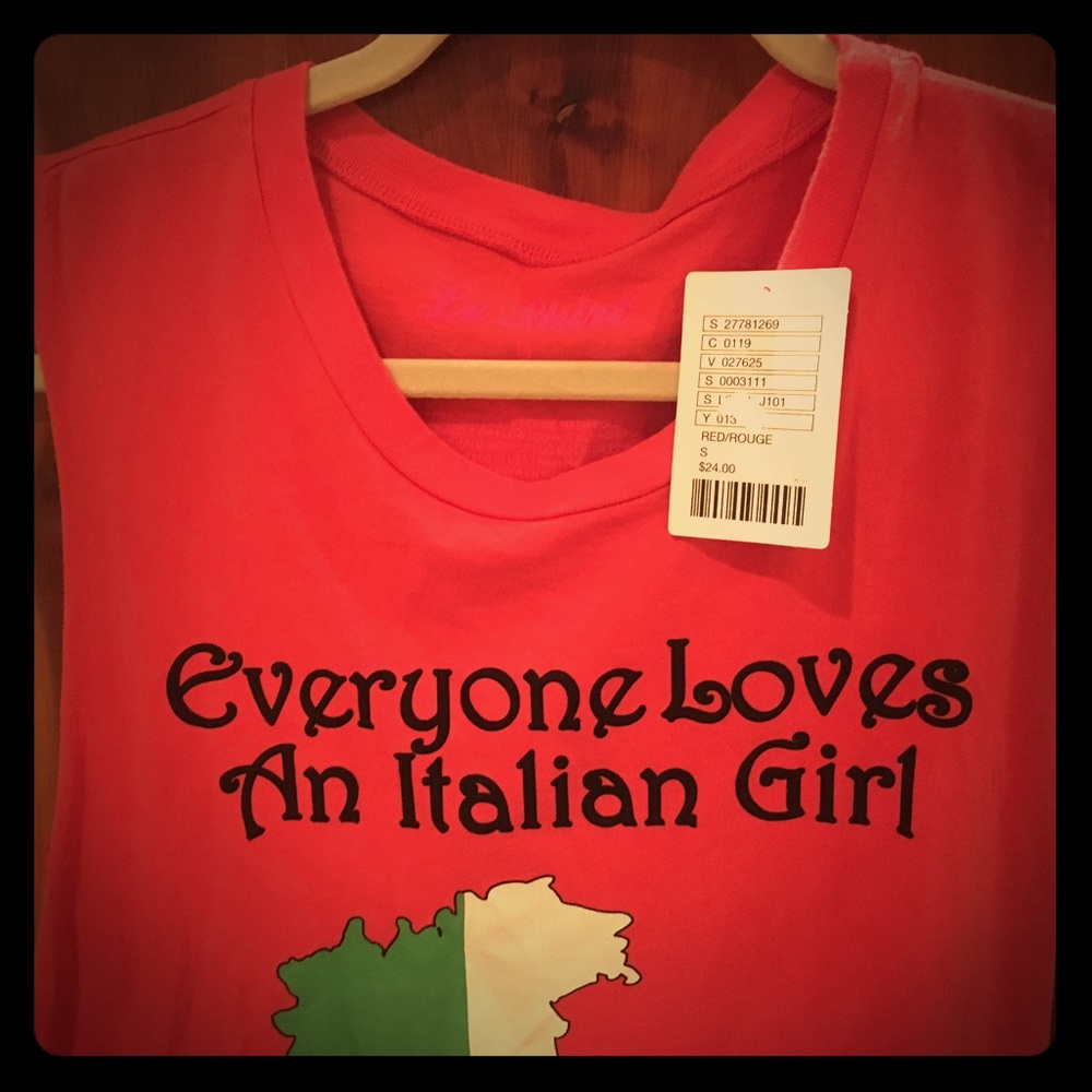 "Italian Girl" cut off tee