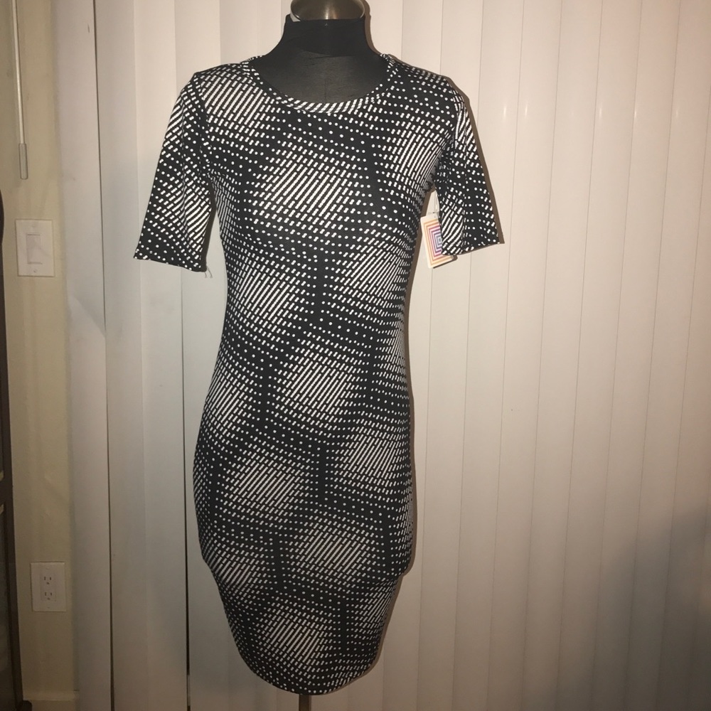 Lularoe Julia black and white dress size XXS