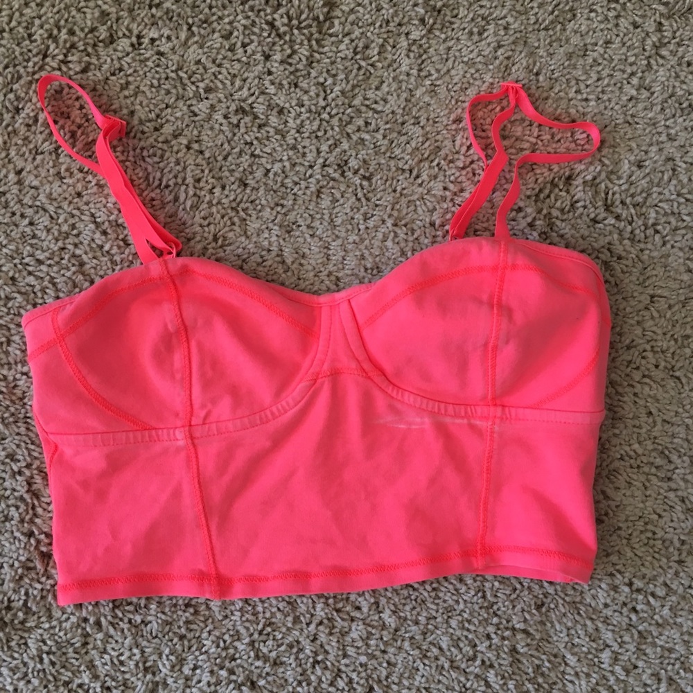 Neon croptop!