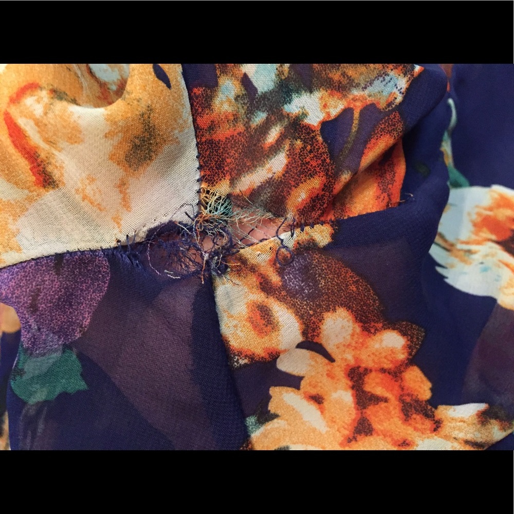 🛍️ Sale 🛍️ Beautiful Floral Jumper - Picture 5 of 5
