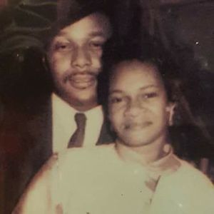 Meet your Posher, Beverly