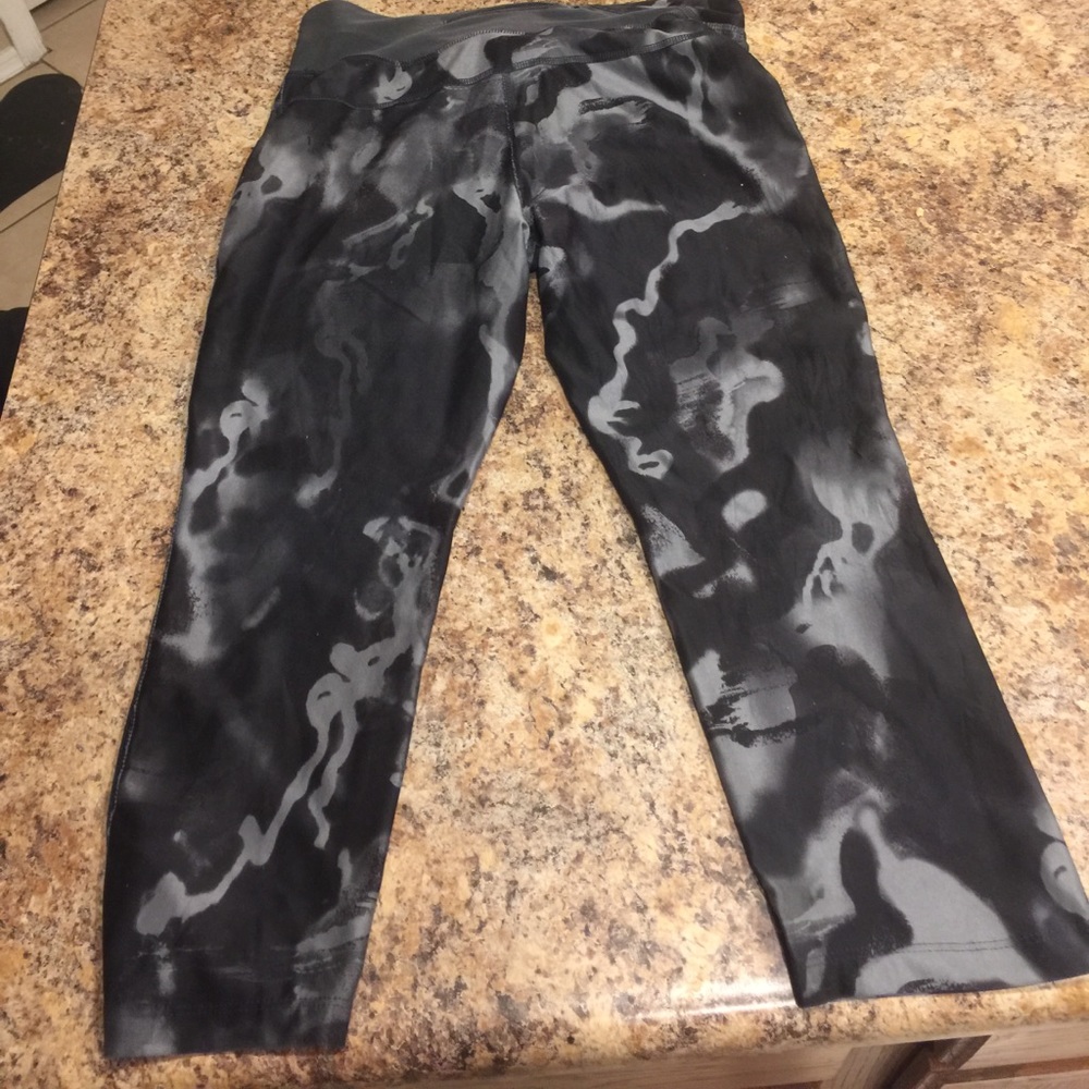 Nike crop - Picture 2 of 3