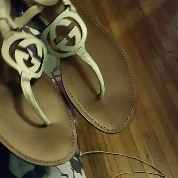 SOLD Rare gucci sandals..lowest! - Picture 6 of 8