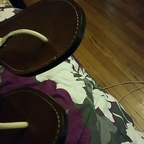 SOLD Rare gucci sandals..lowest! - Picture 7 of 8