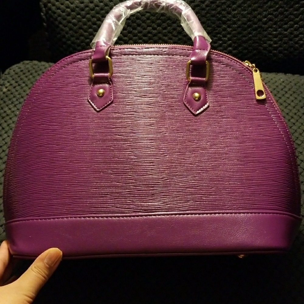 Purple purse