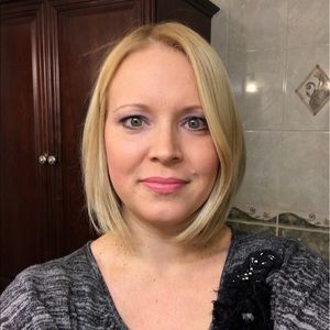 Meet your Posher, Laura-ilene