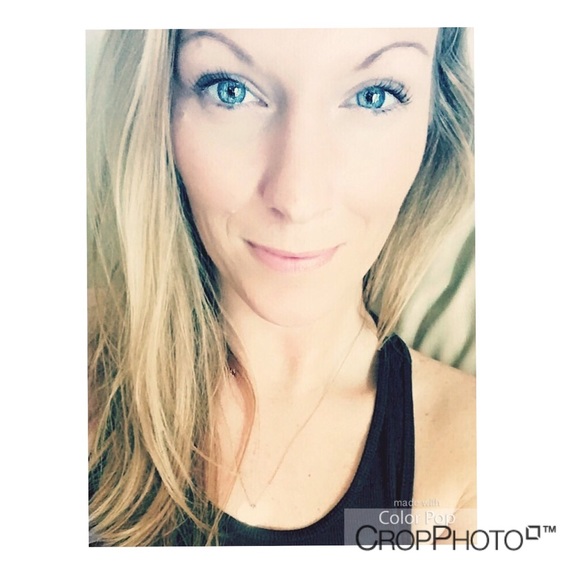 Meet your Posher, Jessica - Picture 1 of 1