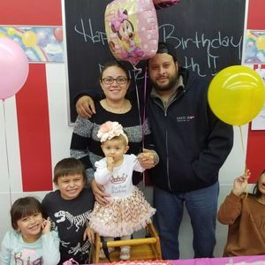 Meet your Posher, Ana