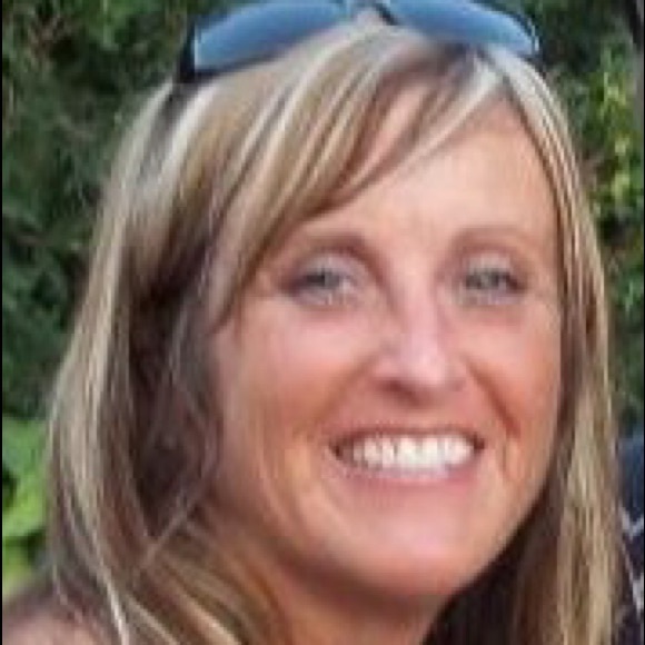 Meet your Posher, Colleen - Picture 1 of 1