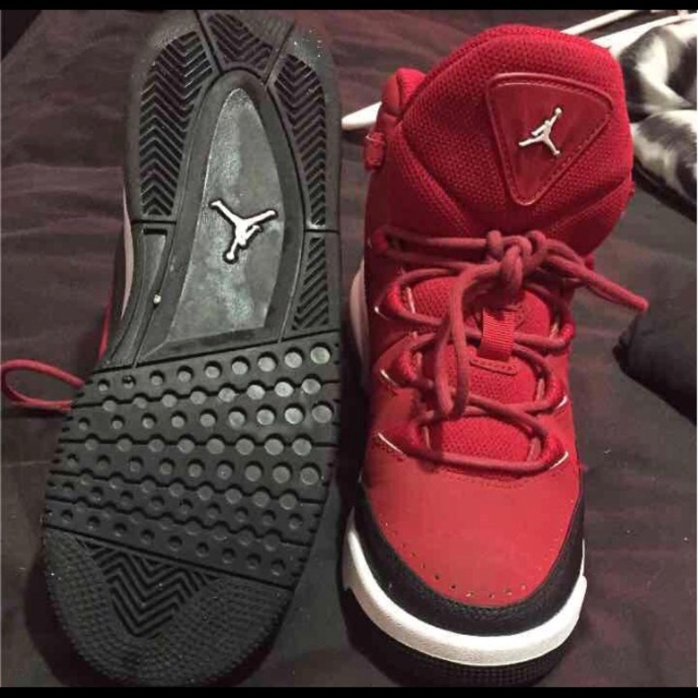 Red y5.5 Jordan's