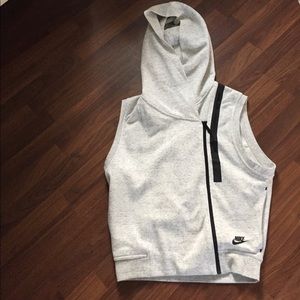 Women's Nike tech butterfly vest