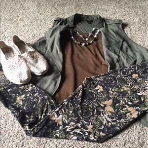 Lularoe Leggings OS Floral Camo