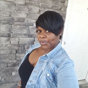 Meet your Posher, Renee