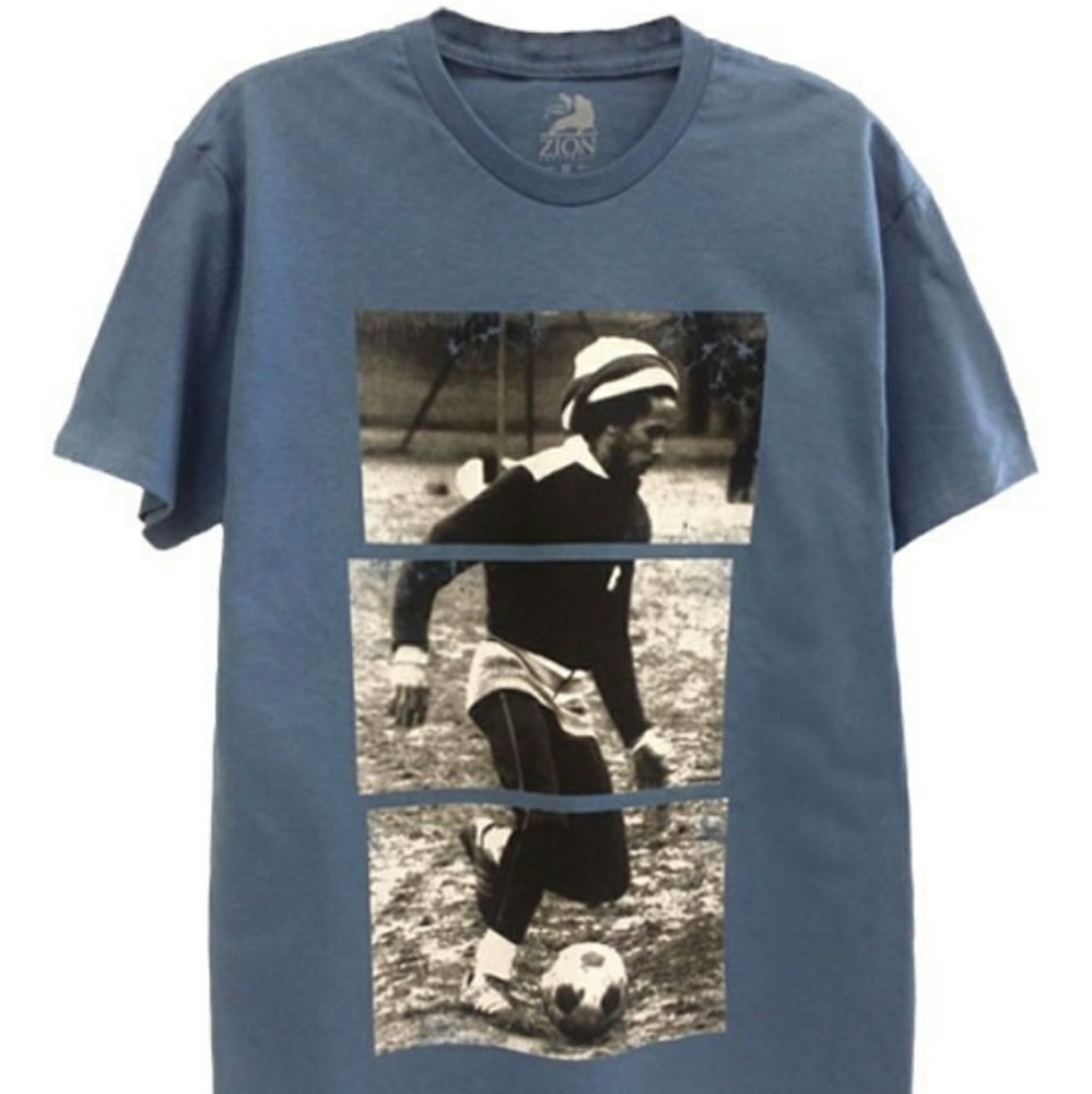 Bob Marley t-shirt