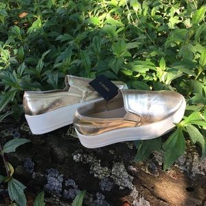 F21 New Gold Sneaker Platform Forever21 Slip on