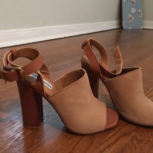 Steve Madden nubuck summer or fall heels