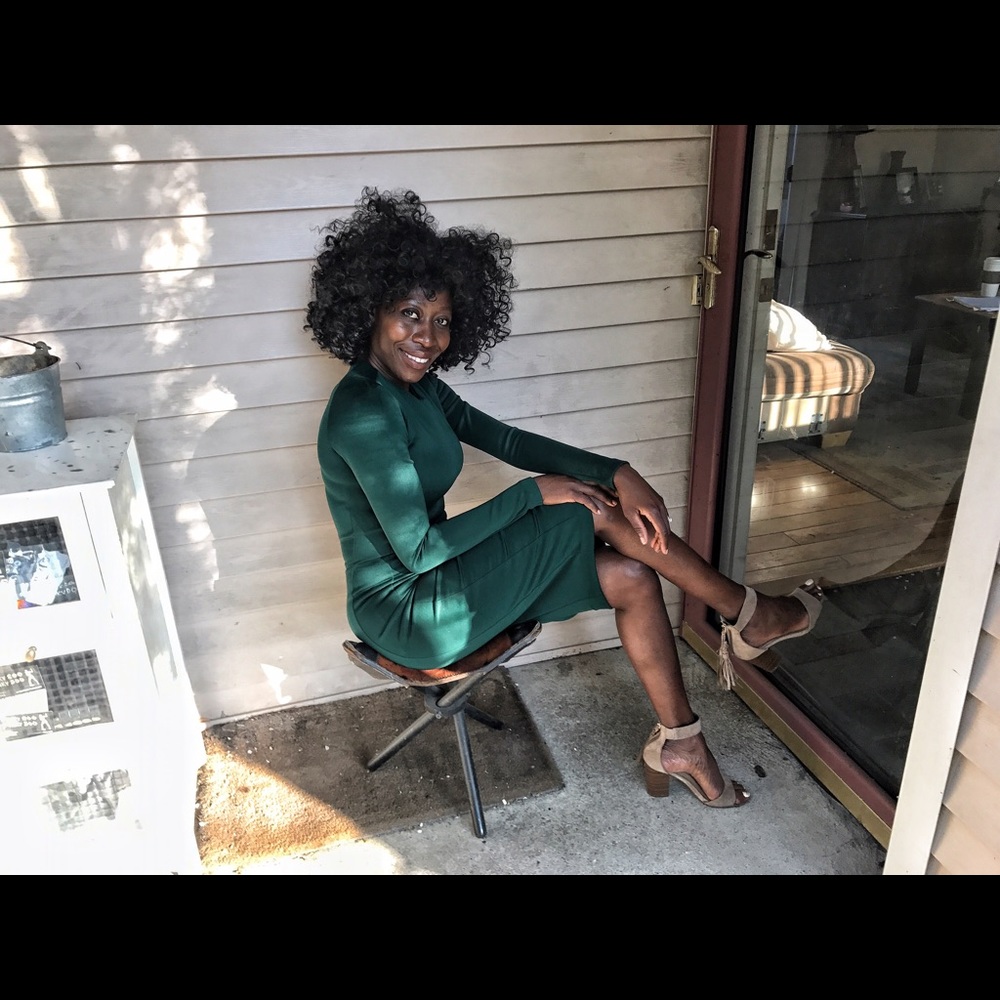 Super fitted all the way to knees