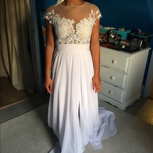 White prom/wedding dress