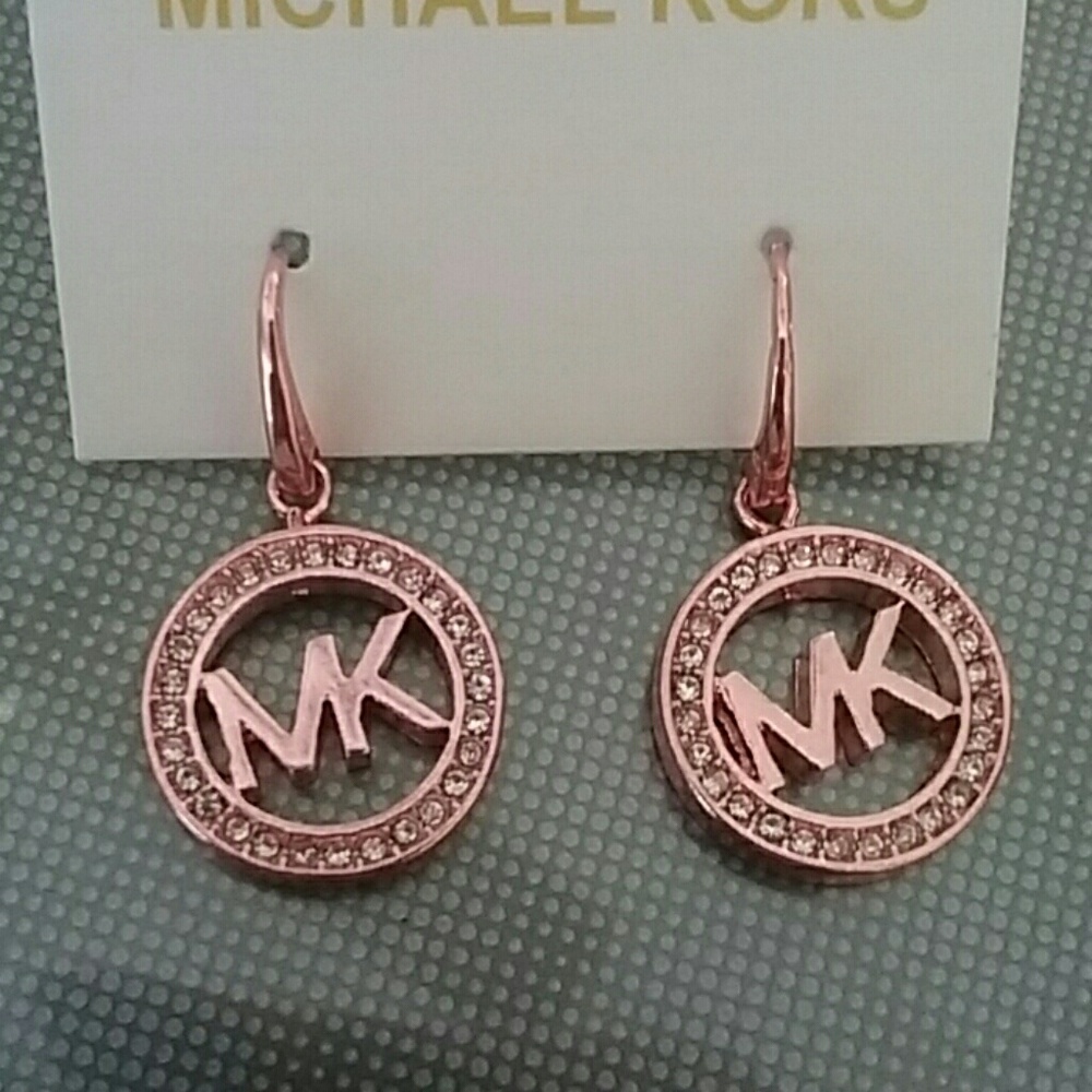 Sale🎊🎉Rose gold