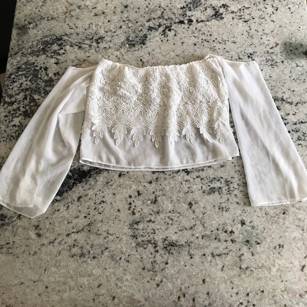 White off the shoulder crop top