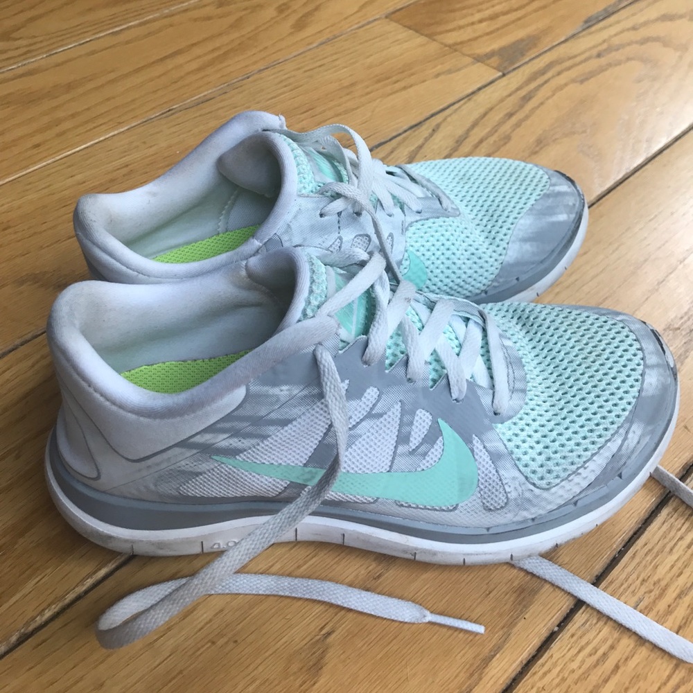 Nike Free Sneakers 4.0 White/Aqua