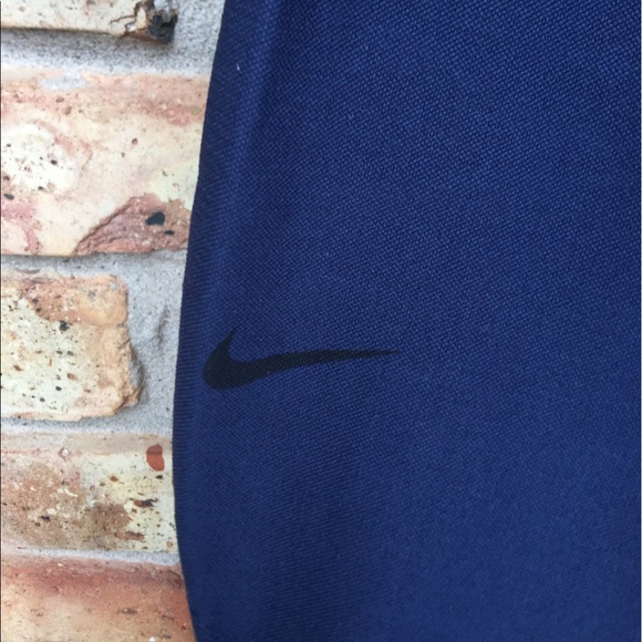 SOLD Nike Zoned Sculpt Women's Training Tights - Picture 8 of 8
