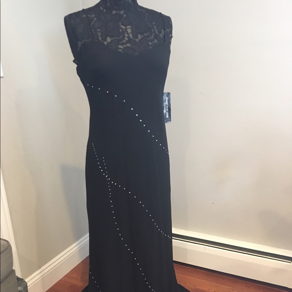 Elegant black dress