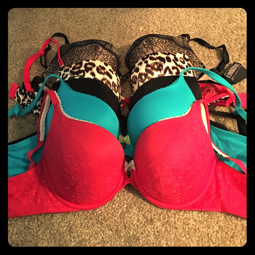 Victoria's Secret bra bundle
