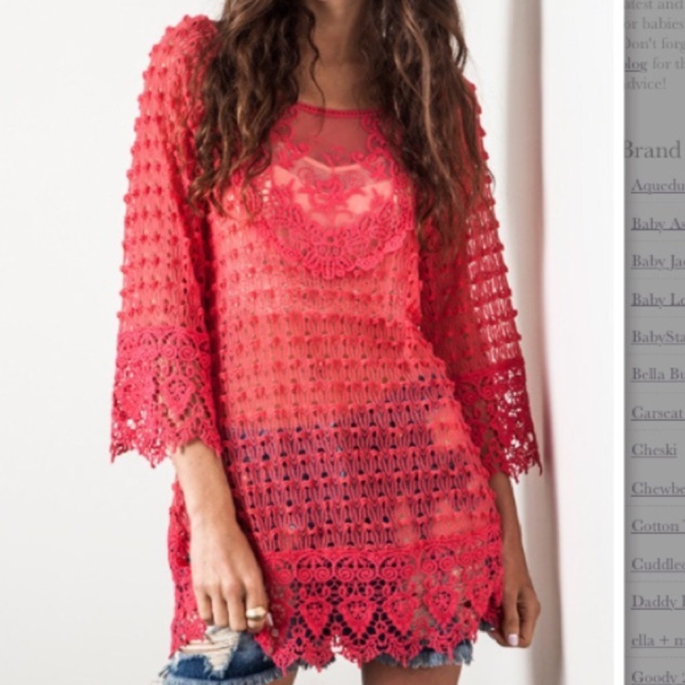 ✨Cheryl Lace Tunic ✨