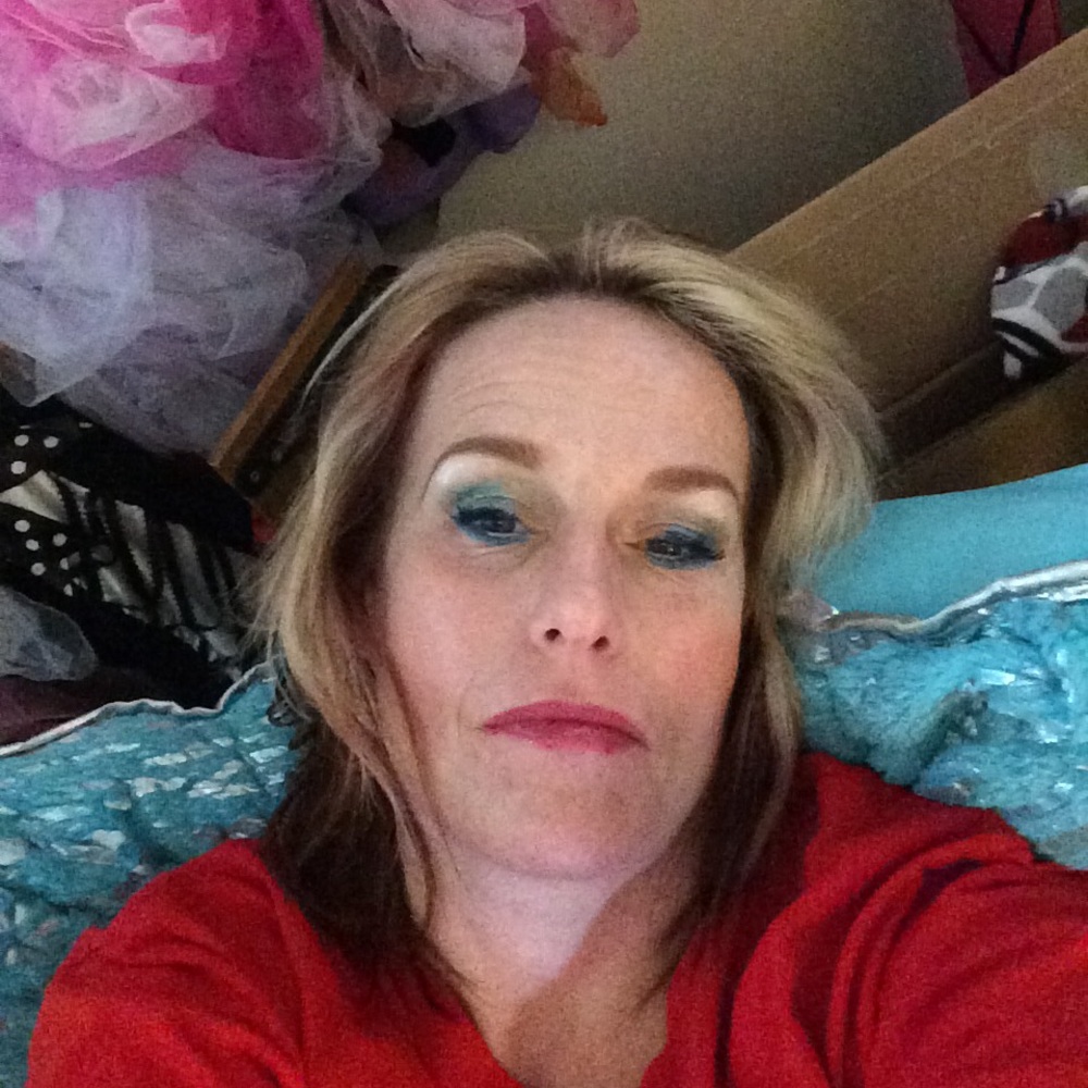 Meet your Posher, Tory