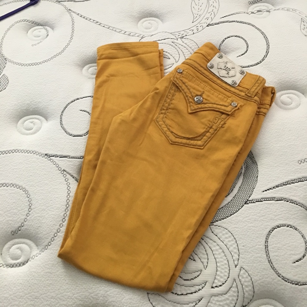 mustard yellow miss me jeans!