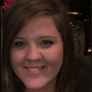 Meet your Posher, Ami