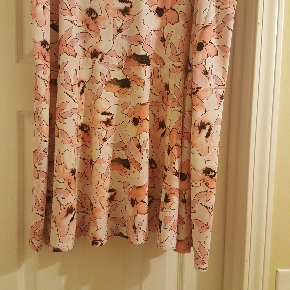 Price Drop!!! Pink floral A-line skirt