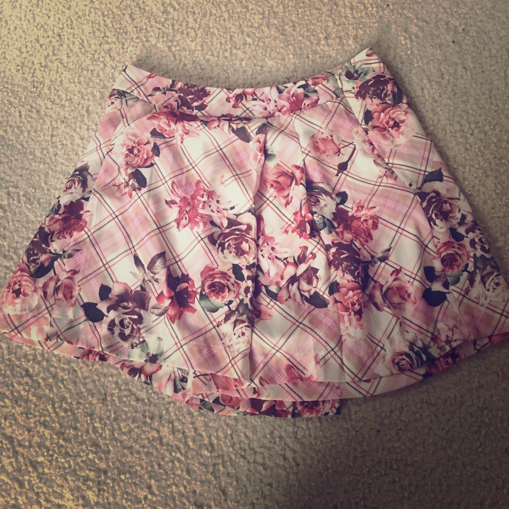 🆕Floral Skorts