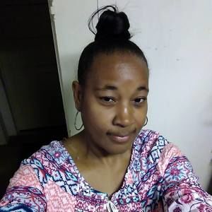 Meet your Posher, Larhonda