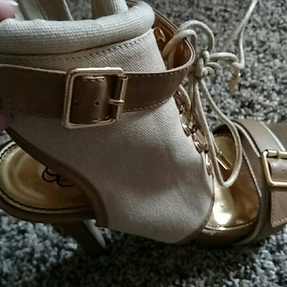 Open toe heels - Picture 6 of 6