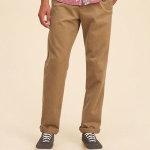 Hollister Men's Classic Straight Chino Pants