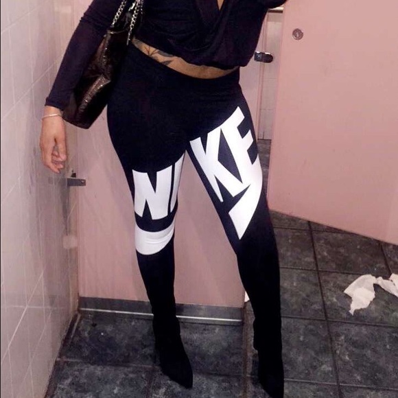 Nike Pants - Nike leggings