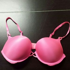 Victoria's Secret Miraculous Plunge Push-up Bra