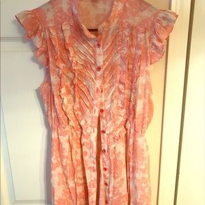 Fun/flirty peachy red blouse