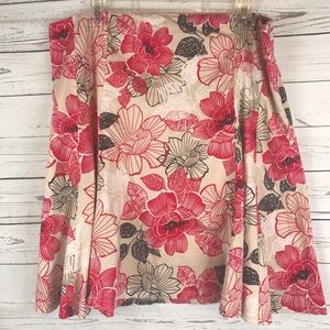 New York & Company skirt floral Career red black