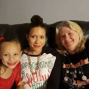 Meet your Posher, Tonya