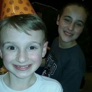 Meet your Posher, Amy