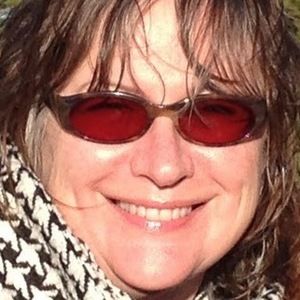 Meet your Posher, Ellen